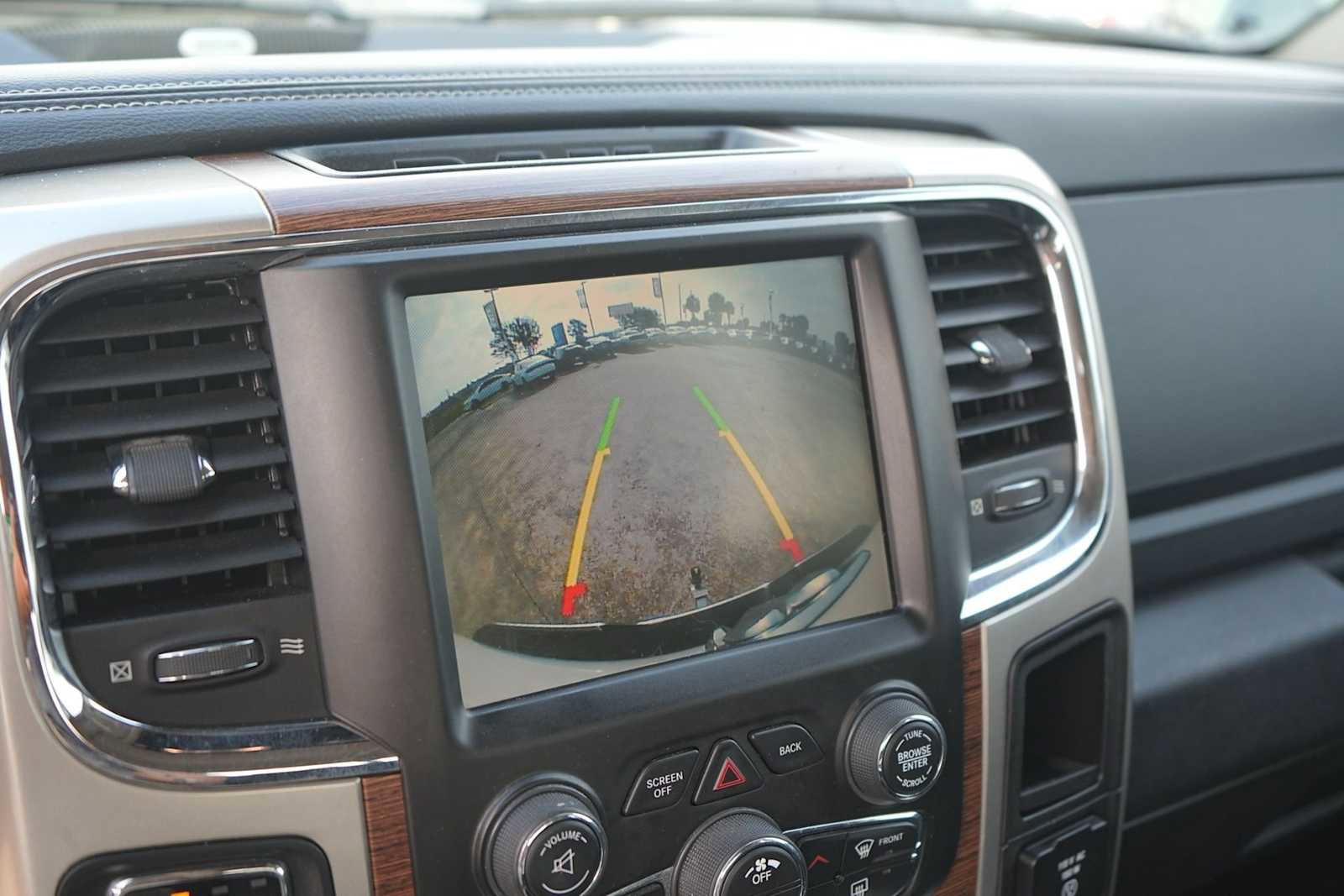 Used 2016 RAM 1500 Laramie w/ Convenience Group AWD/4WD image 23