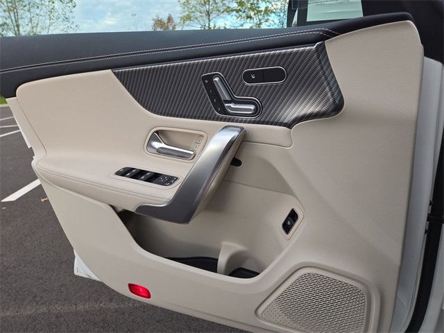New 2025 Mercedes-Benz CLA 250 4MATIC image 21