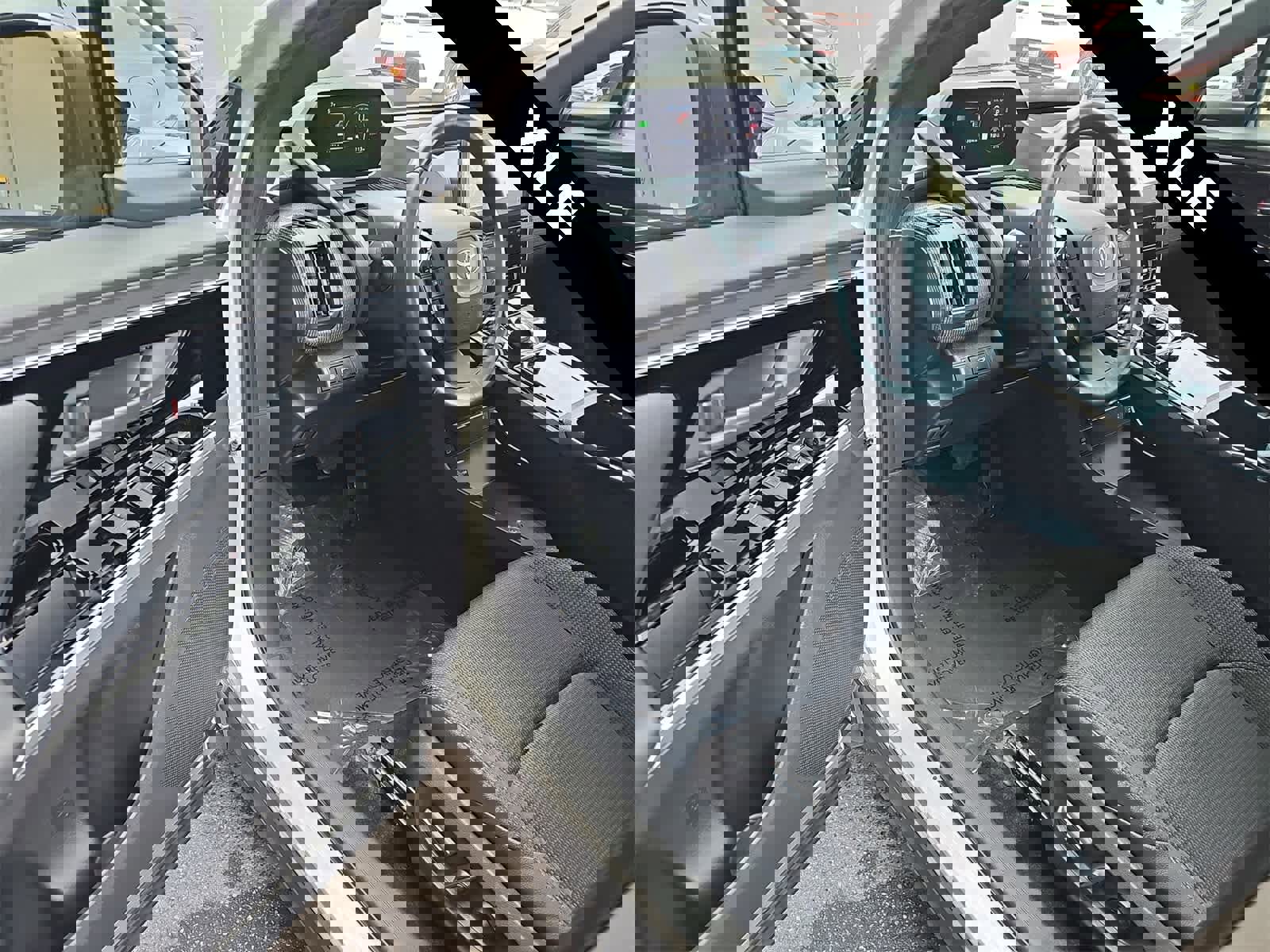 Used 2024 Toyota bZ4X XLE w/ Weather Package image 10