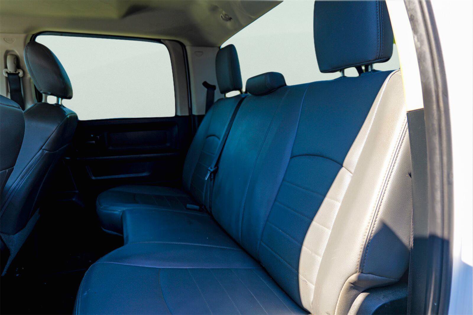 Used 2024 RAM 2500 Big Horn AWD/4WD image 20