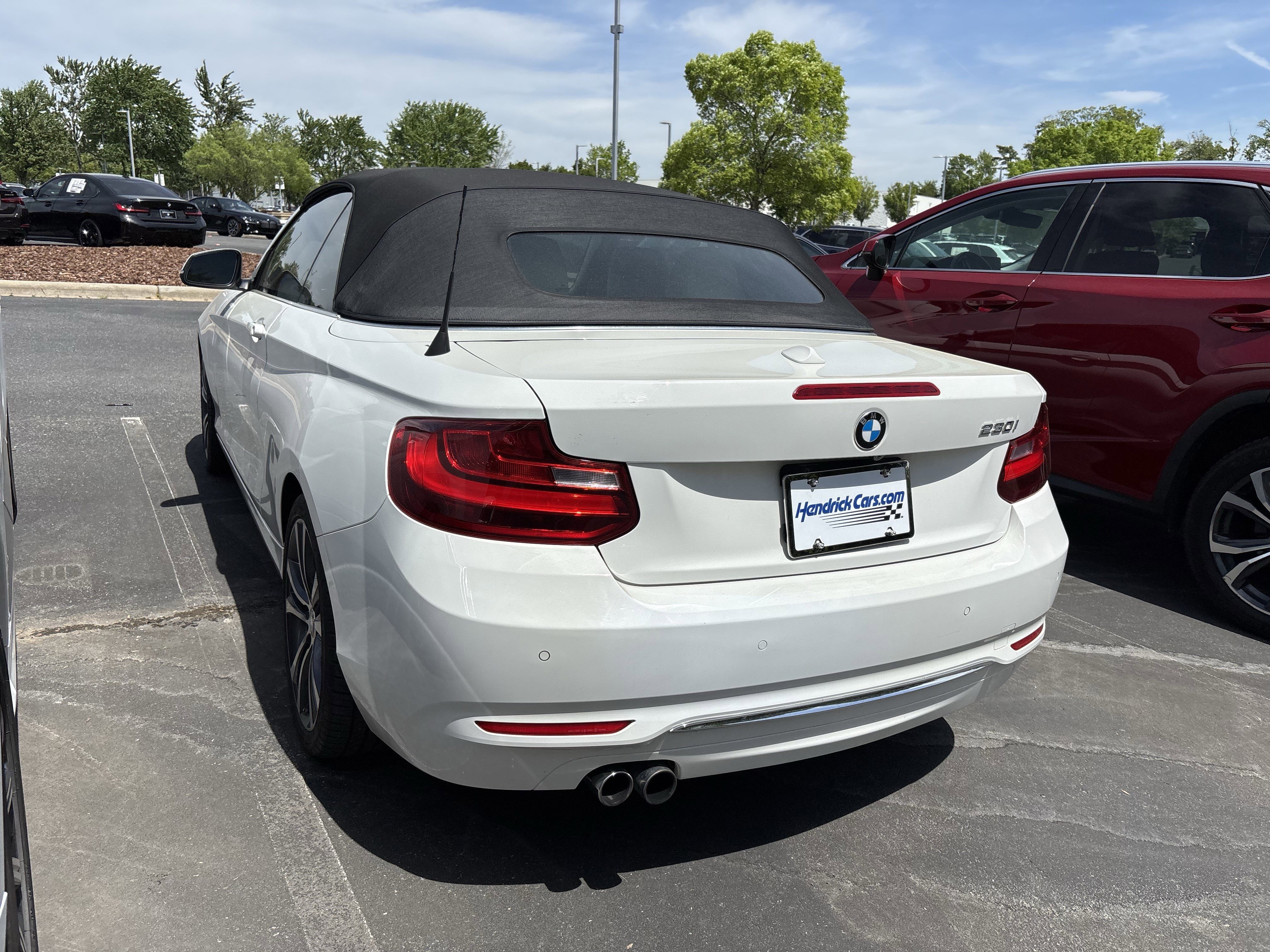 Used 2017 BMW 230i Convertible image 16