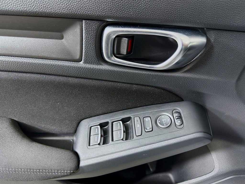 Used 2022 Honda Civic Sport image 17