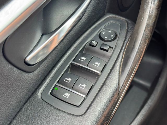 Used 2016 BMW 328i Sedan image 24