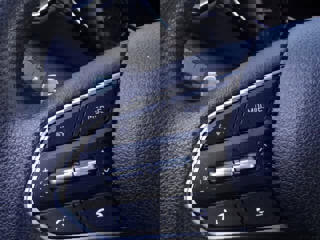 Used 2023 Hyundai Santa Fe SE image 11