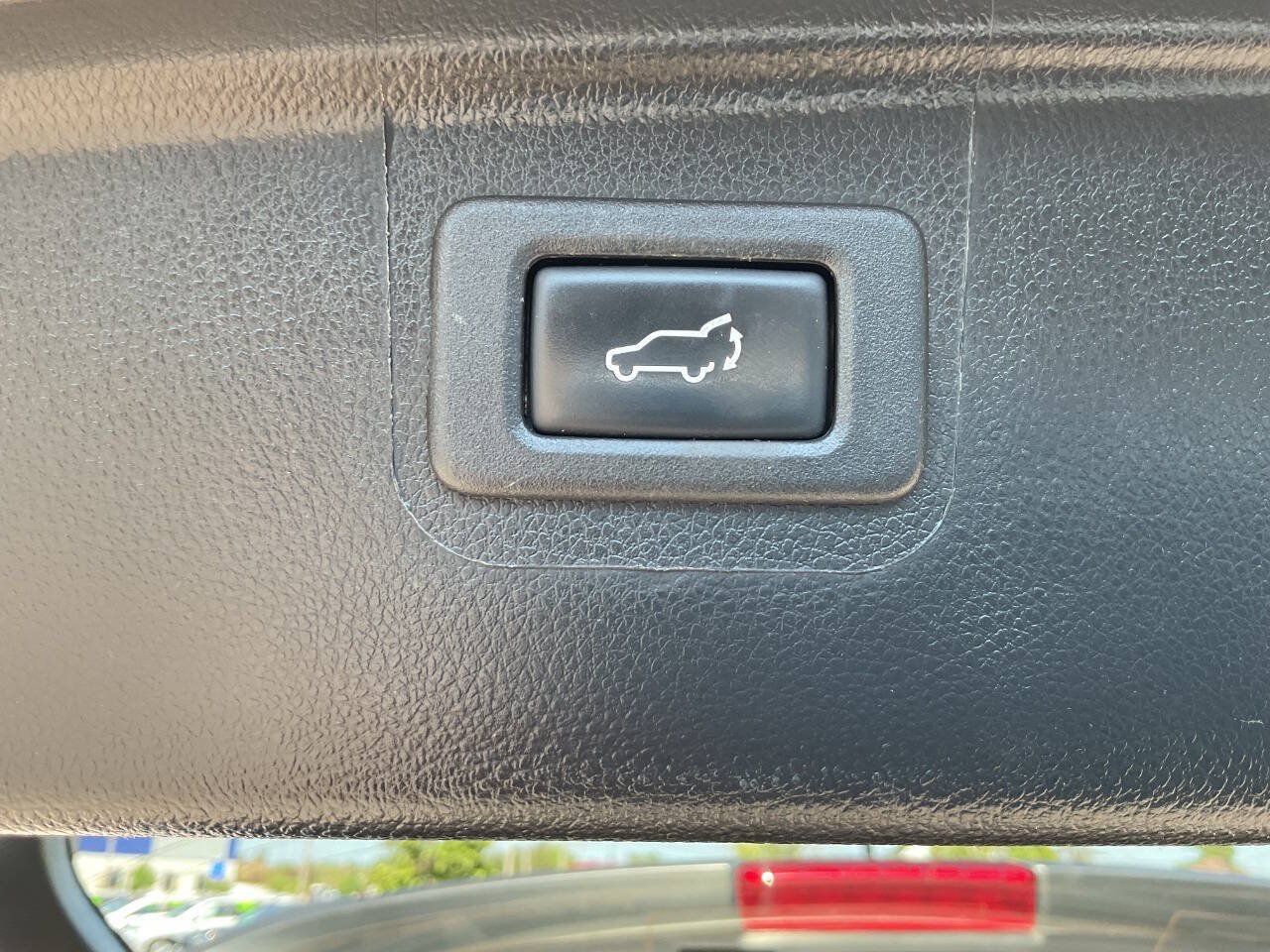 Used 2018 Subaru Outback 2.5i Limited AWD/4WD image 37