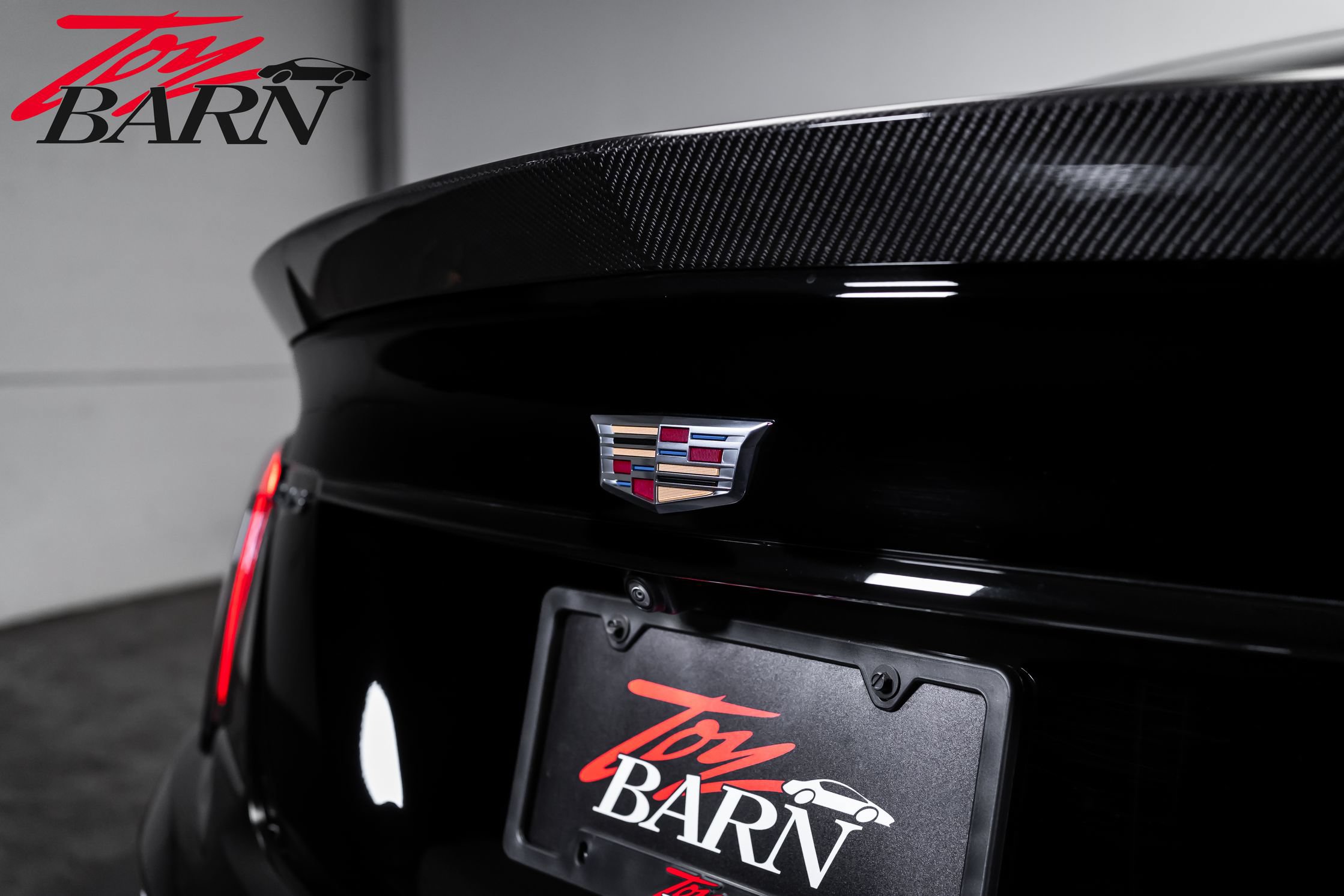 Used 2024 Cadillac CT5 V Blackwing w/ Carbon Fiber Package 2 RWD image 11