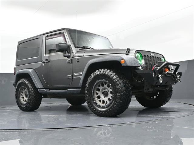 Used 2018 Jeep Wrangler Sport AWD/4WD image 27
