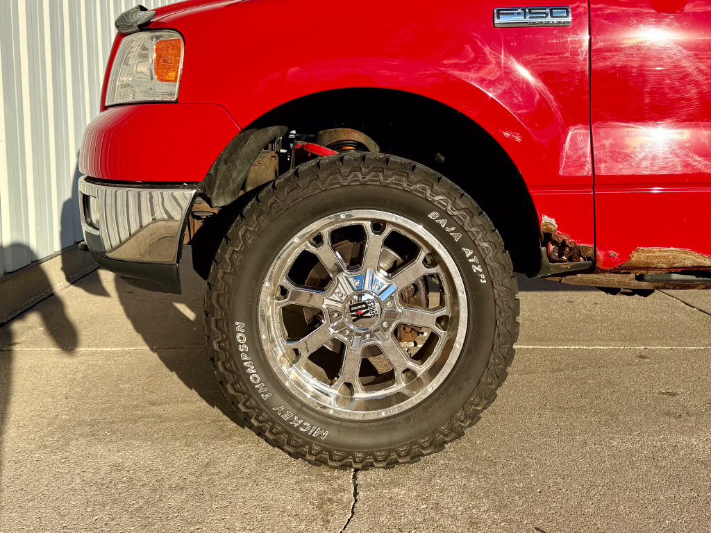 Used 2004 Ford F150 XLT AWD/4WD image 24