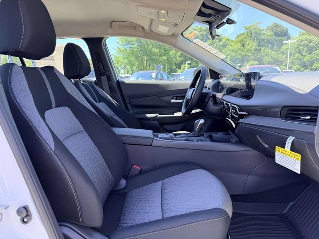New 2026 Nissan Sentra SV w/ Floor Mat Package FWD image 10