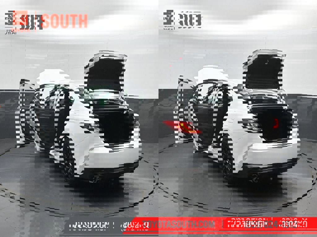 New 2026 Toyota Camry SE image 57