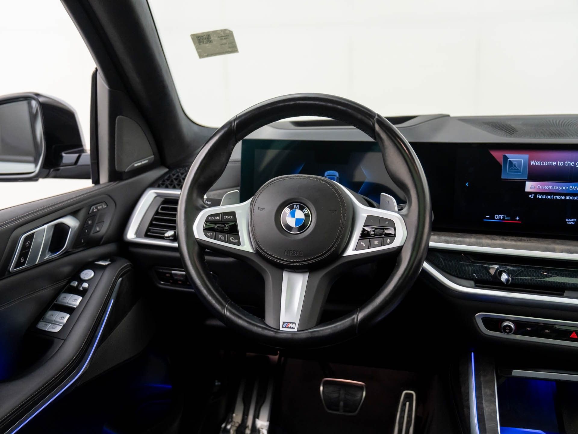 Used 2023 BMW X7 xDrive40i w/ M Sport Package image 13