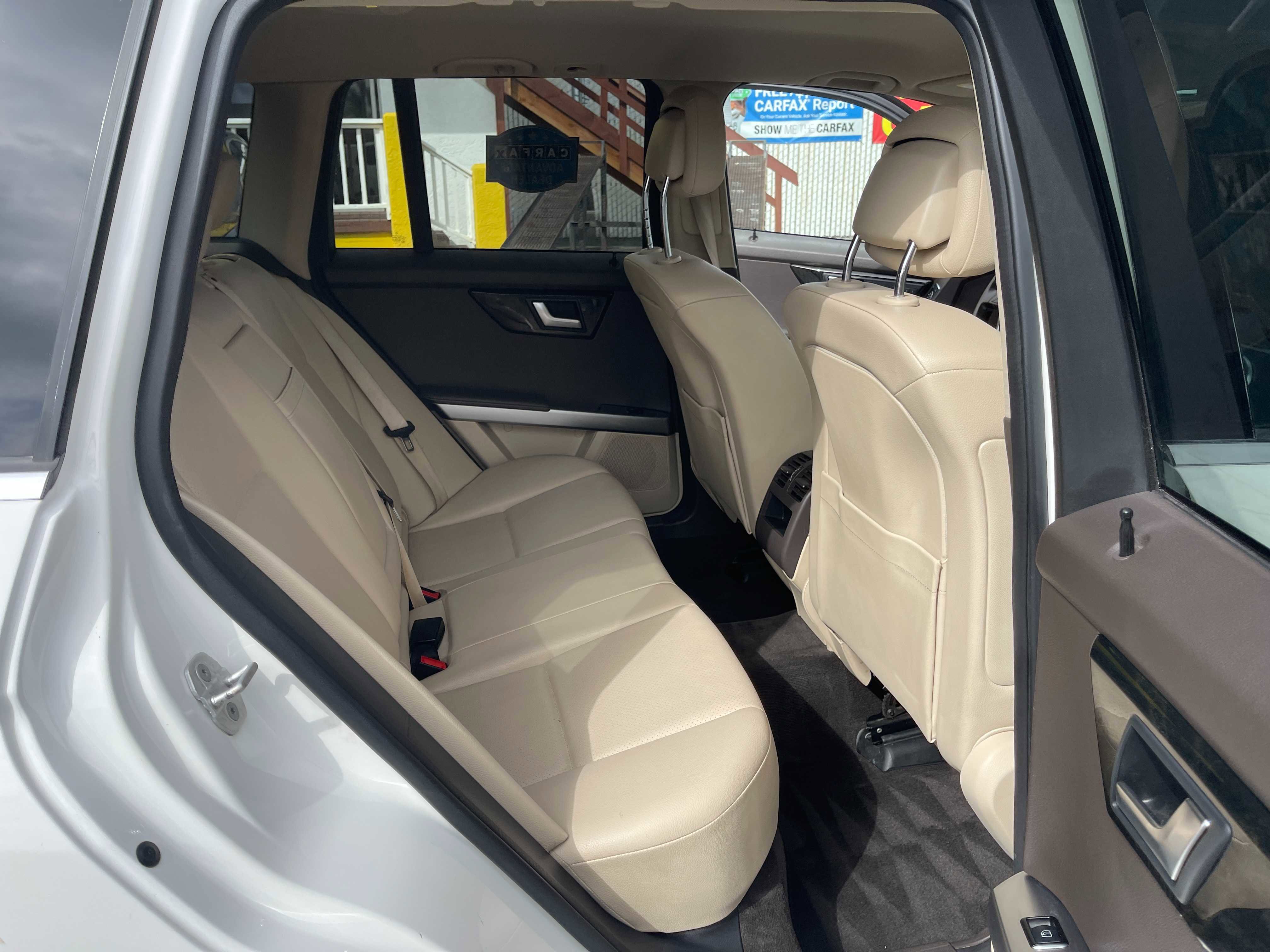 Used 2015 Mercedes-Benz GLK 350 2WD image 11