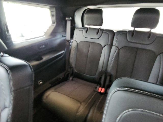 New 2023 Jeep Grand Cherokee L Laredo AWD/4WD image 7