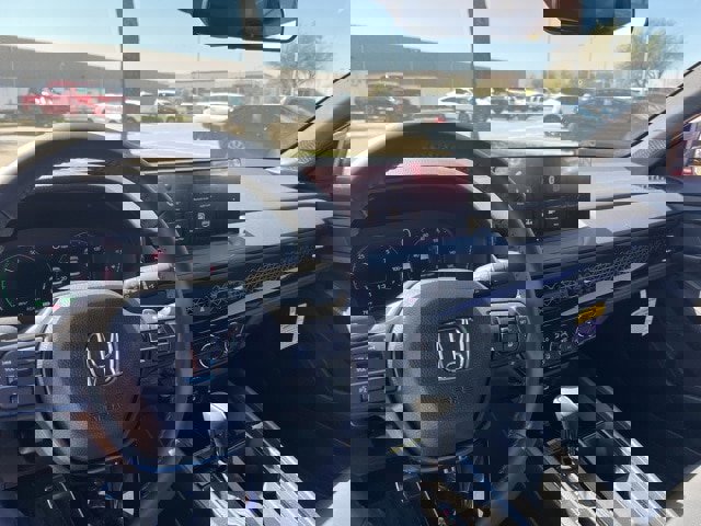 Used 2025 Honda Accord Sport image 15