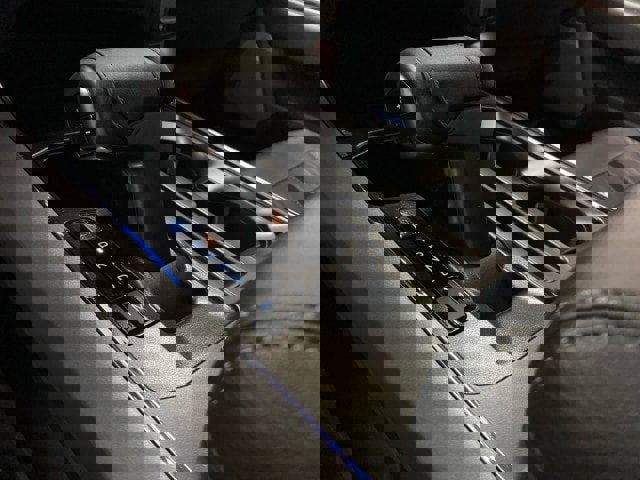 New 2025 Ford F150 XLT w/ Equipment Group 303A High image 28