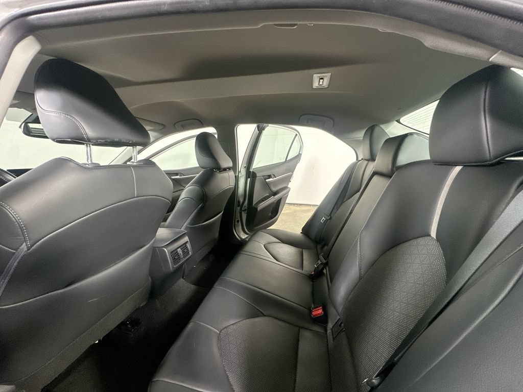 Used 2024 Toyota Camry XSE FWD image 14