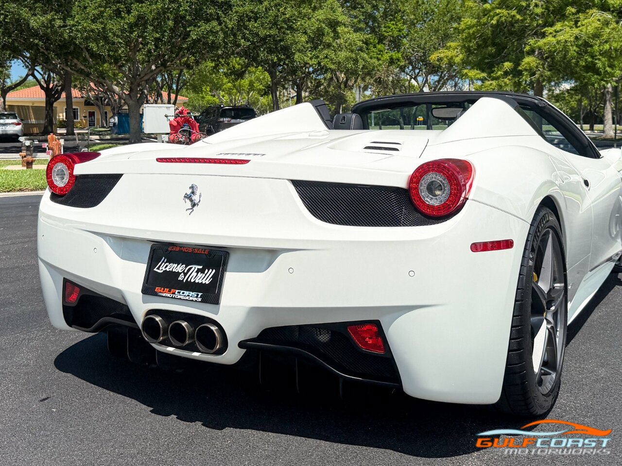 Used 2015 Ferrari 458 Spider RWD image 54