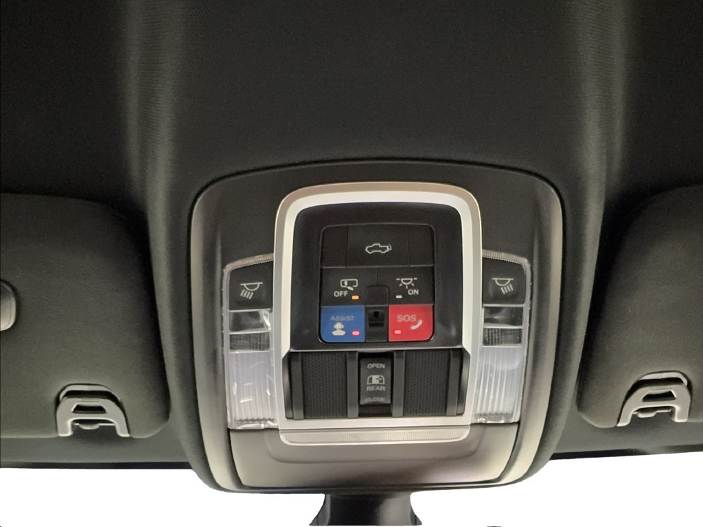 Used 2022 RAM 2500 Laramie AWD/4WD image 56