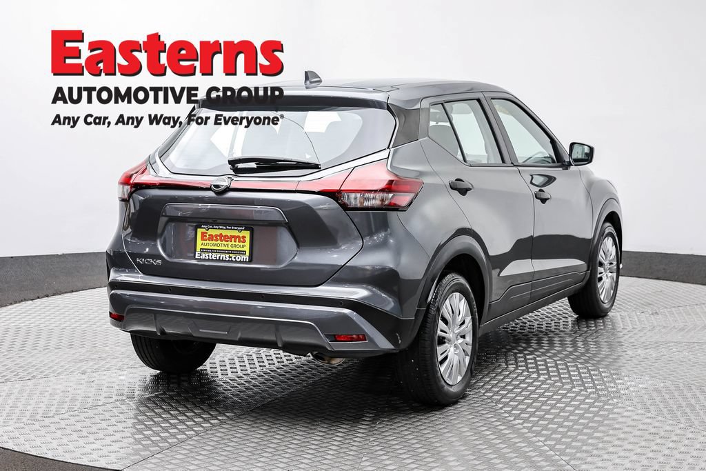 Used 2024 Nissan Kicks S FWD image 5