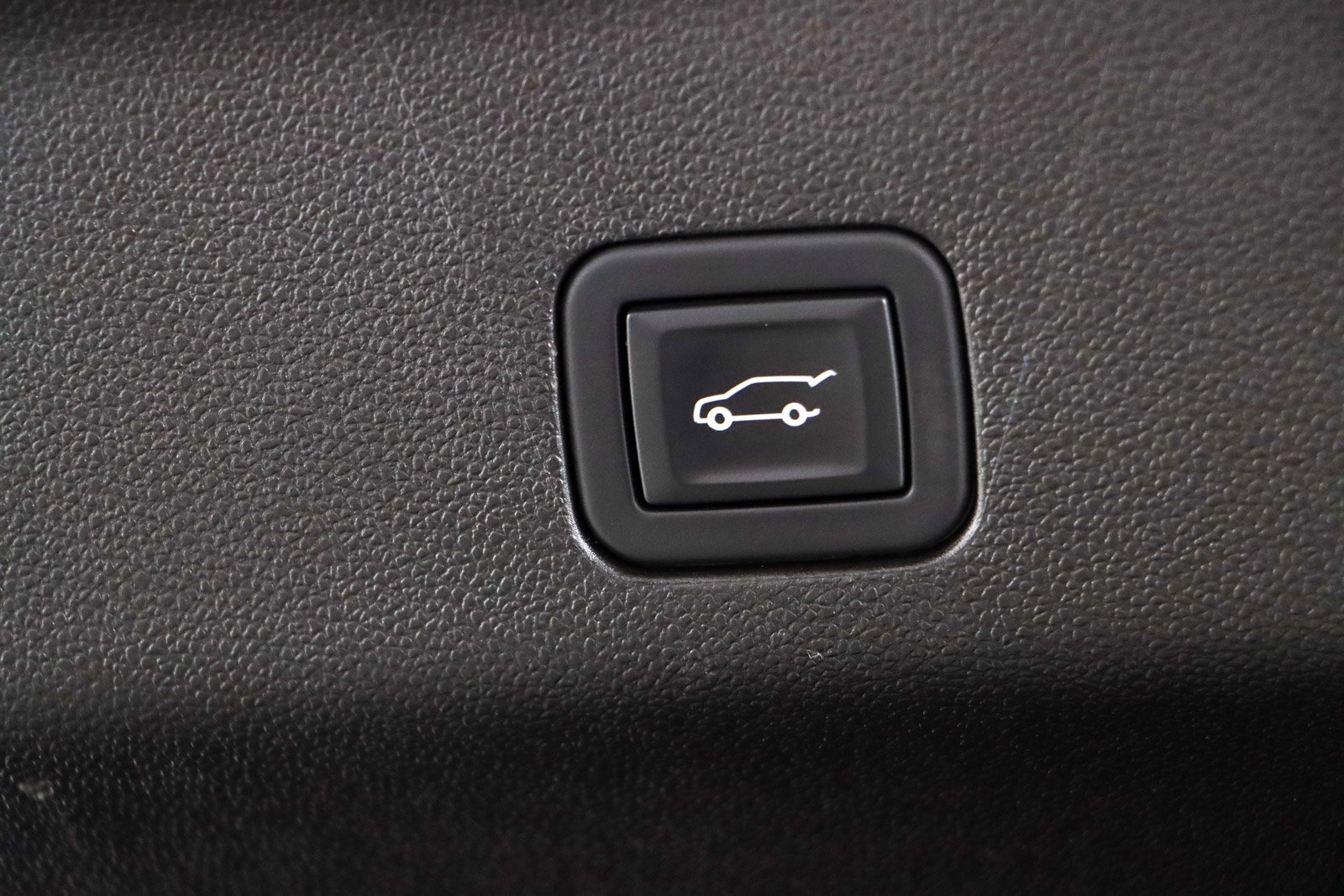 Used 2023 GMC Yukon AT4 AWD/4WD image 34