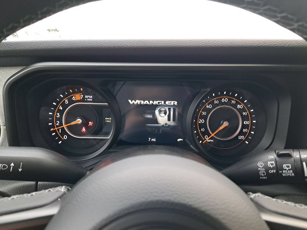New 2026 Jeep Wrangler Unlimited Sport AWD/4WD image 34