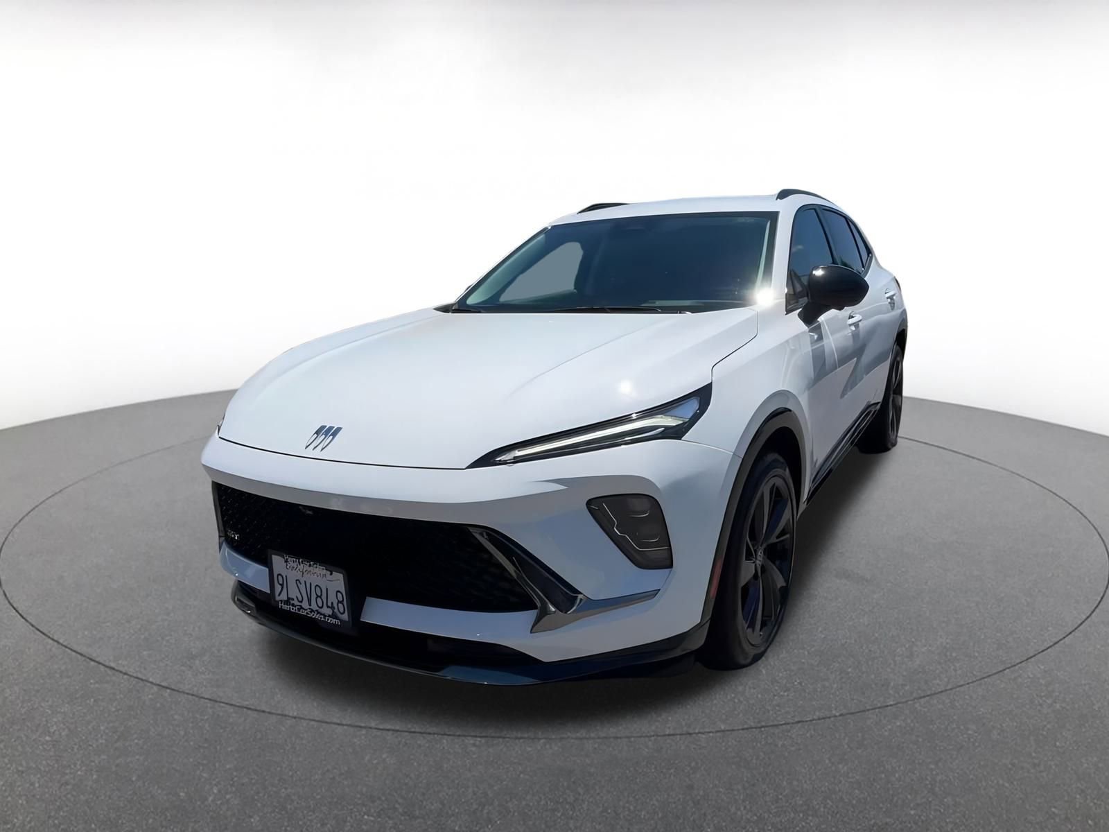 Used 2024 Buick Envision Sport Touring image 7