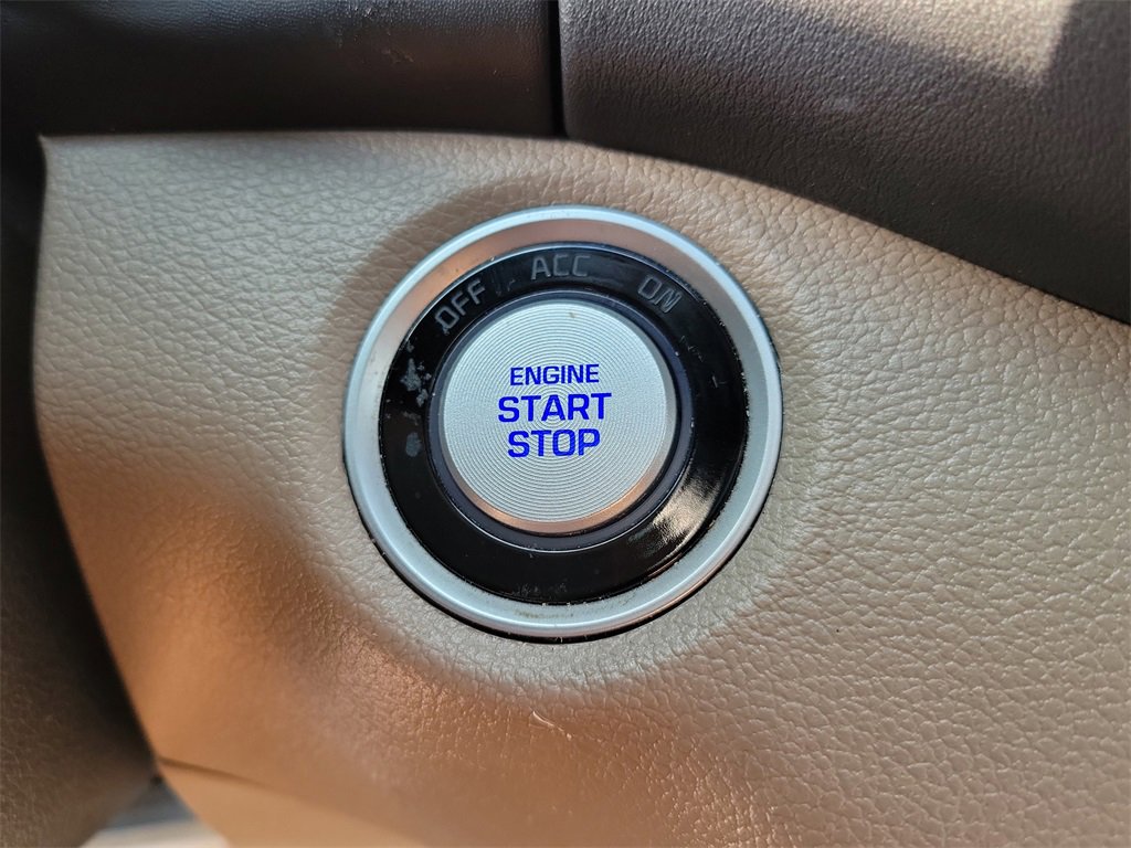 Used 2021 Hyundai Tucson Ultimate w/ Cargo Package image 32