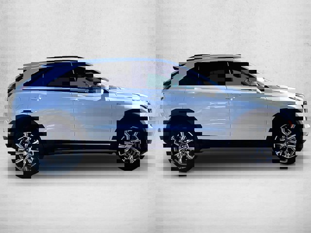 Used 2019 Cadillac XT4 Sport w/ Driver Awareness Package image 5