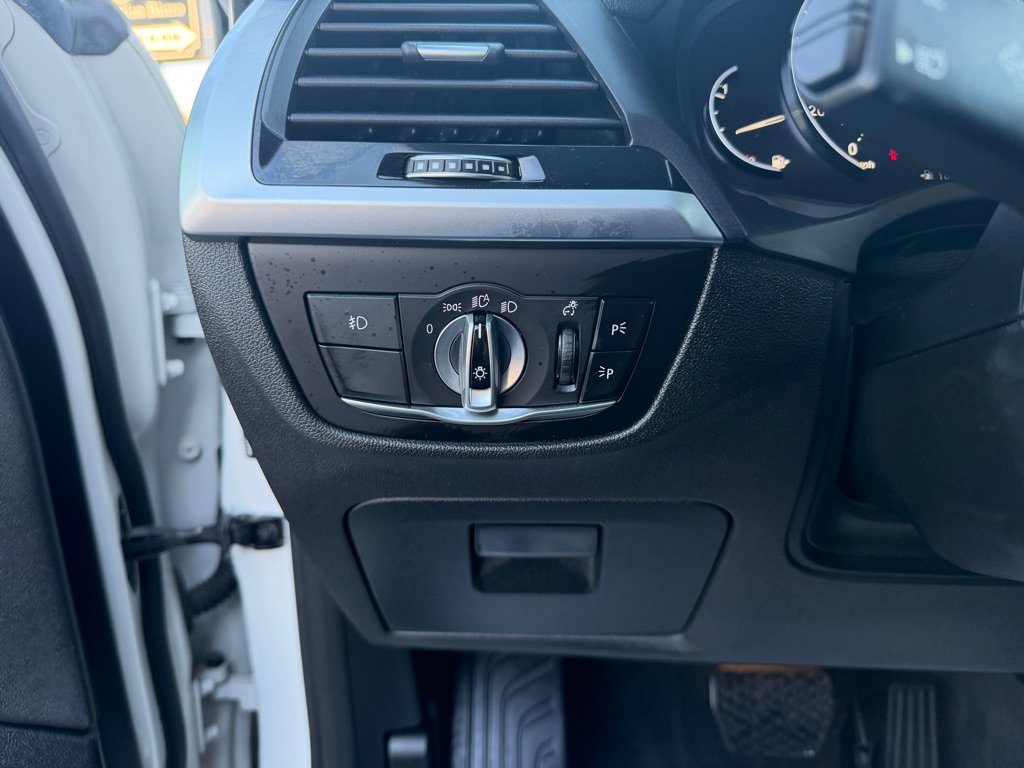 Used 2021 BMW X3 xDrive30i w/ Convenience Package image 37