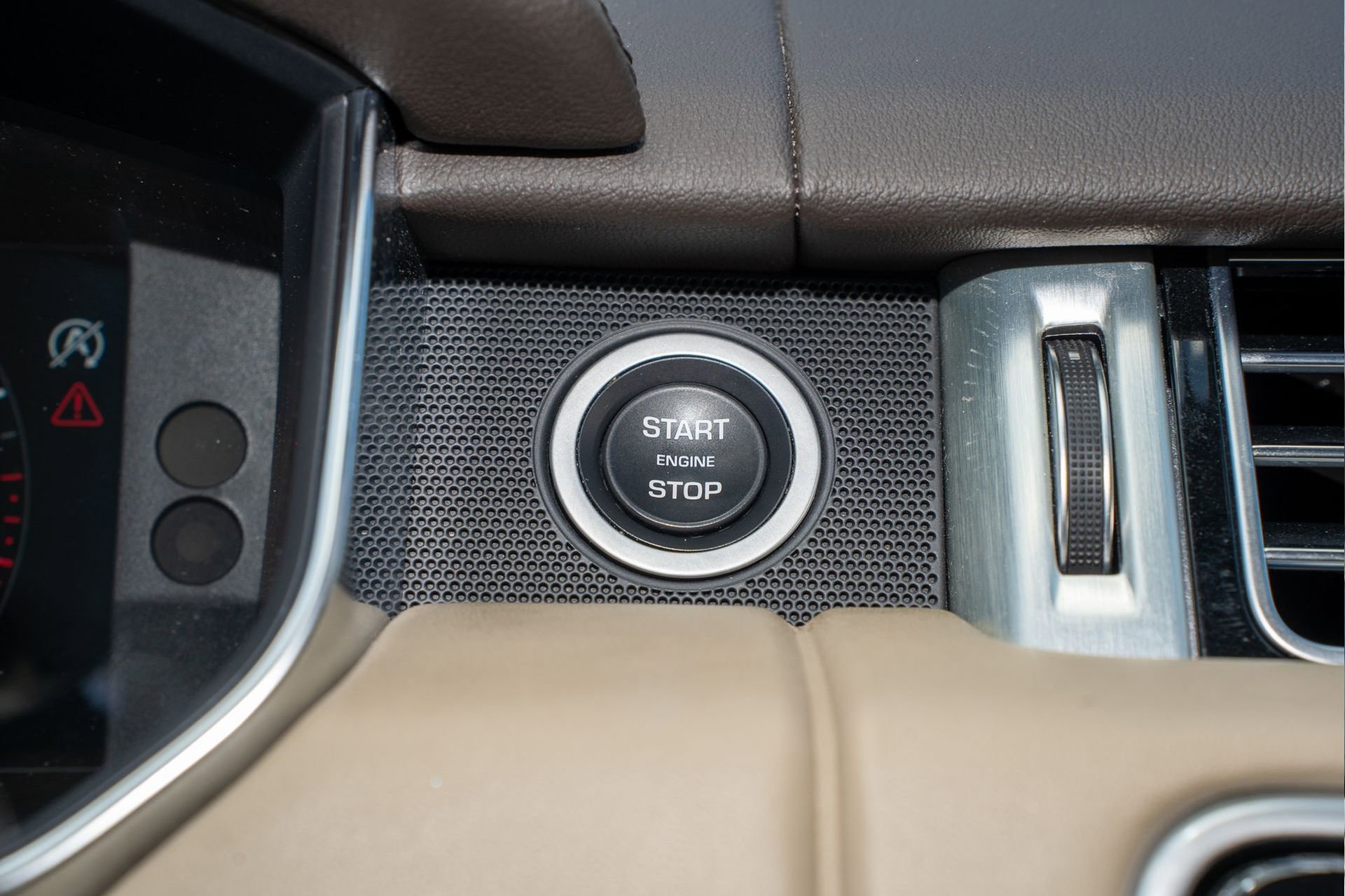 Used 2021 Land Rover Range Rover Westminster Edition image 33