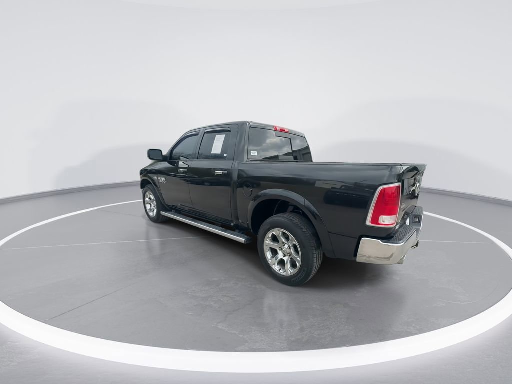Used 2017 RAM 1500 Laramie w/ Convenience Group AWD/4WD image 6