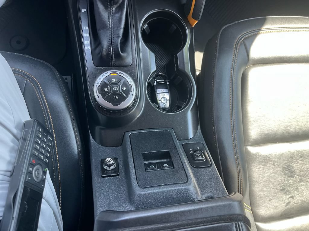 Used 2022 Ford Bronco Badlands AWD/4WD image 16
