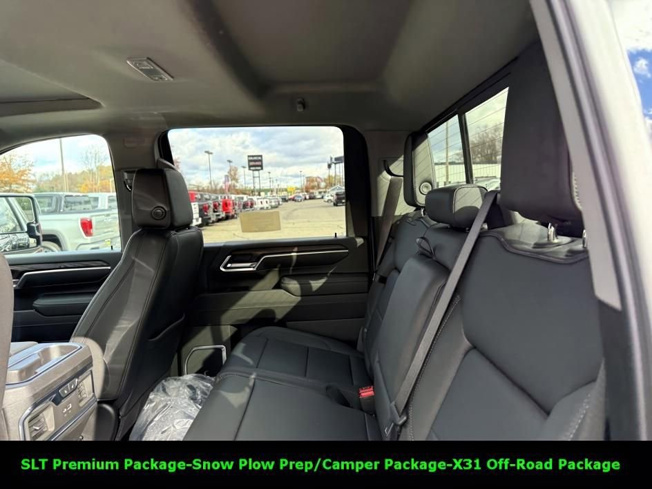 New 2025 GMC Sierra 2500 SLT w/ SLT Premium Package image 10