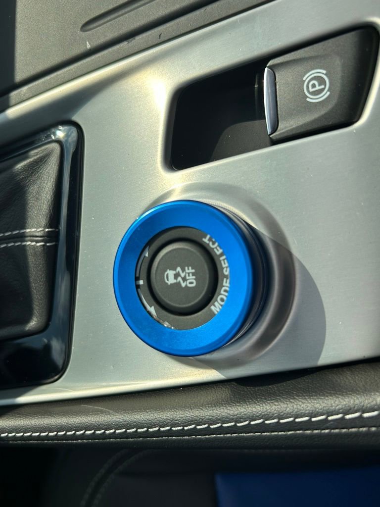 Used 2018 Chevrolet Corvette Stingray Coupe w/ 1LT image 35