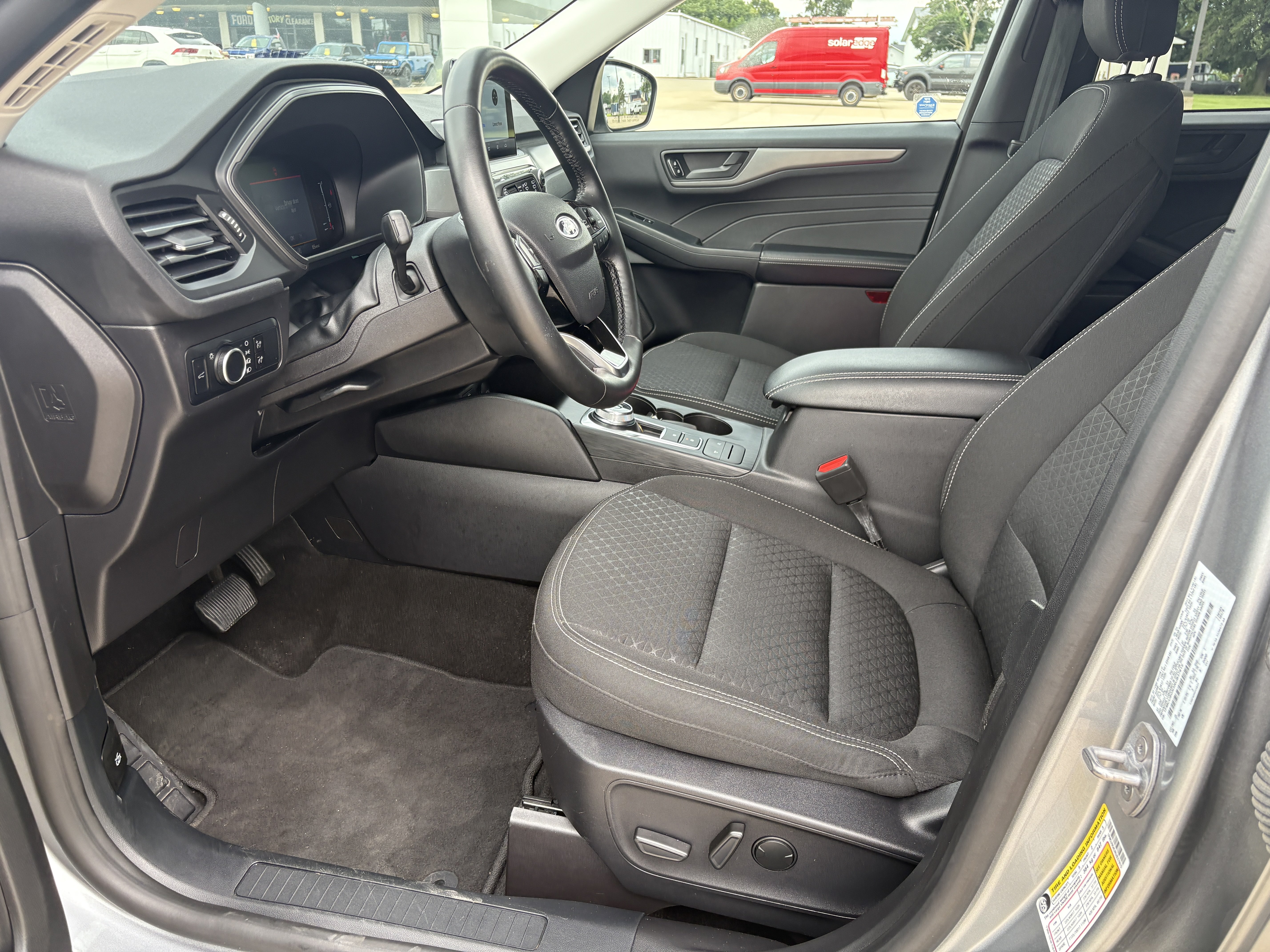 Used 2024 Ford Escape Active AWD/4WD image 7