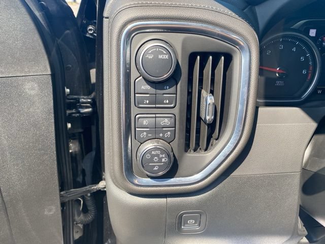 Used 2023 Chevrolet Silverado 2500 High Country w/ Safety Package II AWD/4WD image 19