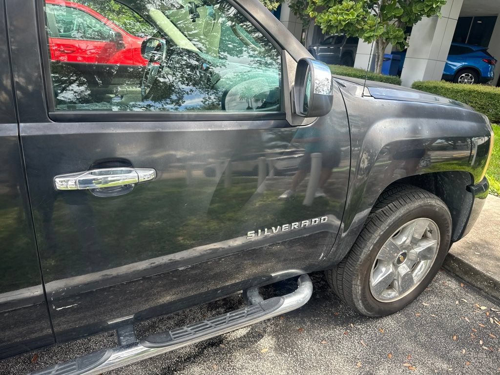 Used 2010 Chevrolet Silverado 1500 LT w/ Power Pack Plus RWD image 27