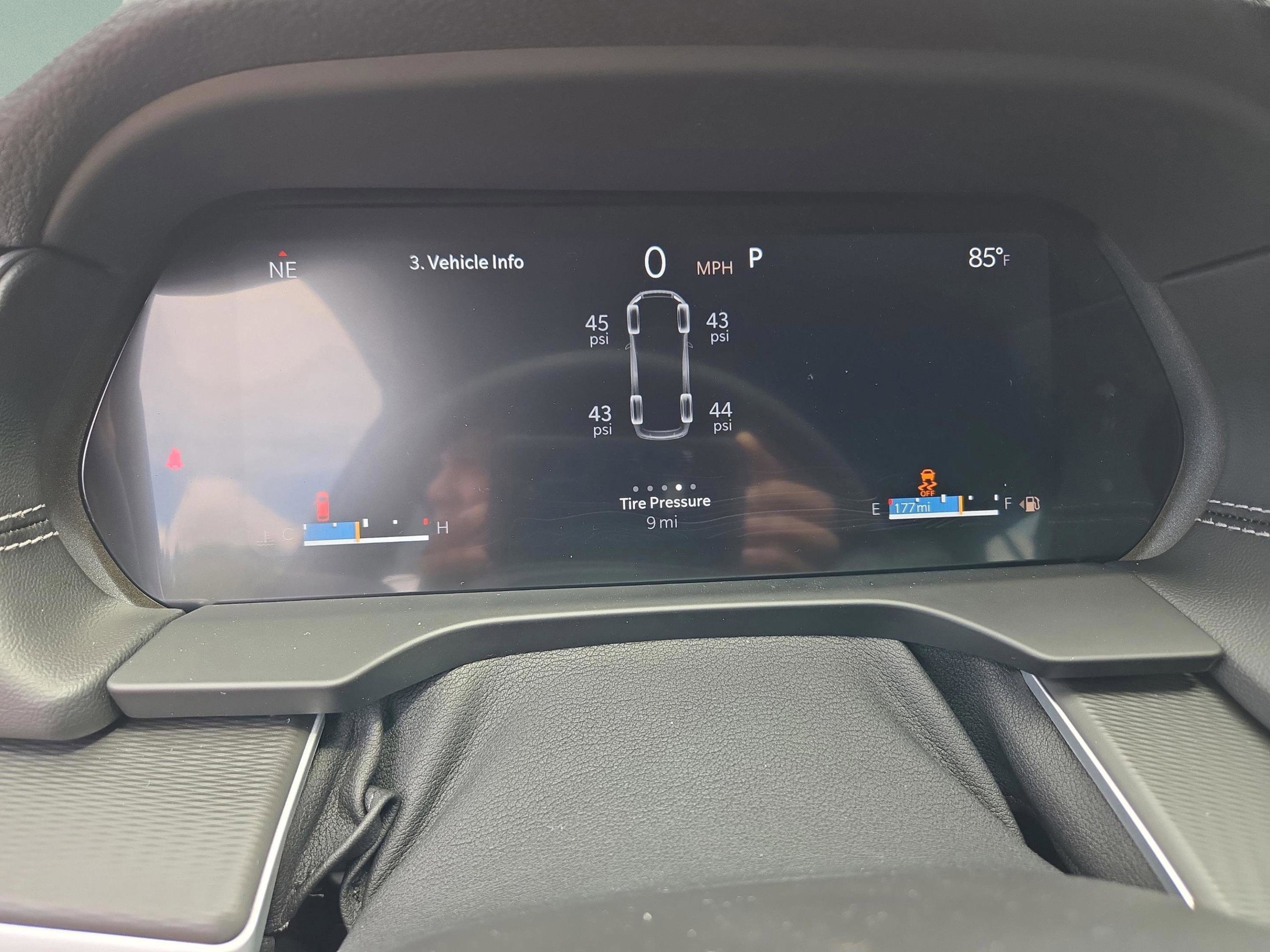 New 2025 Jeep Grand Cherokee L Altitude image 28