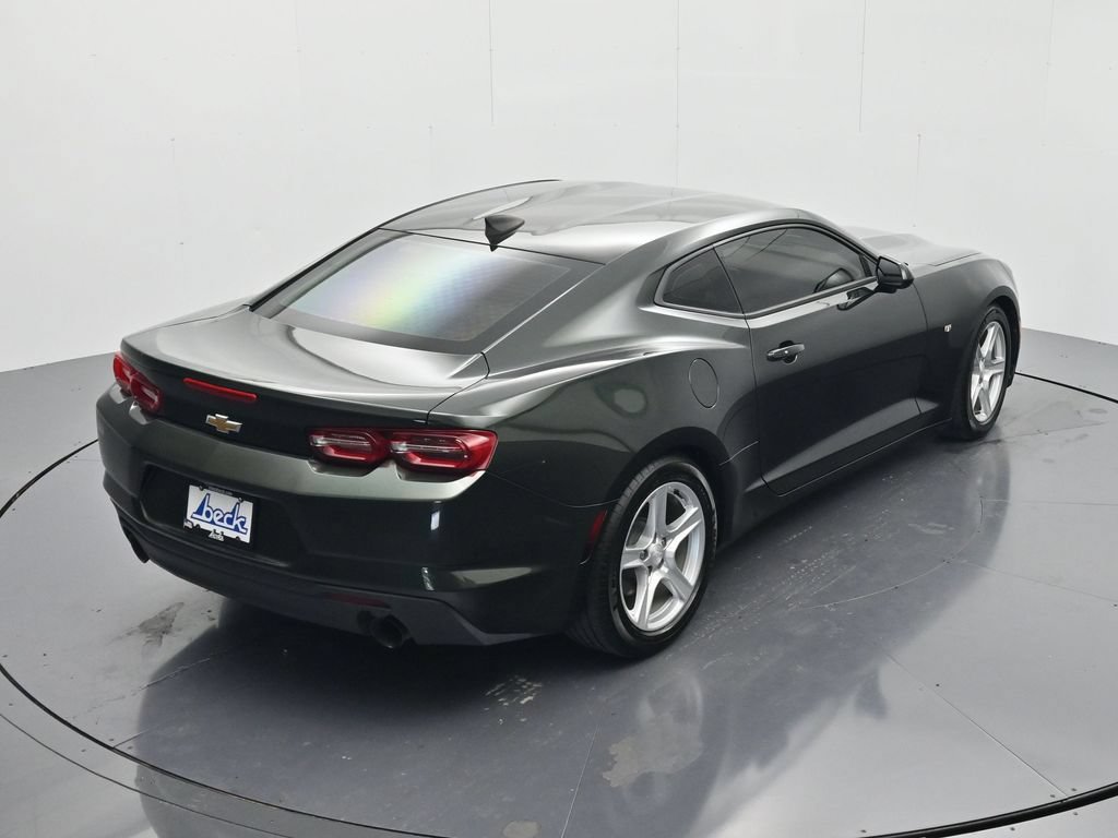 Used 2020 Chevrolet Camaro LT RWD image 28