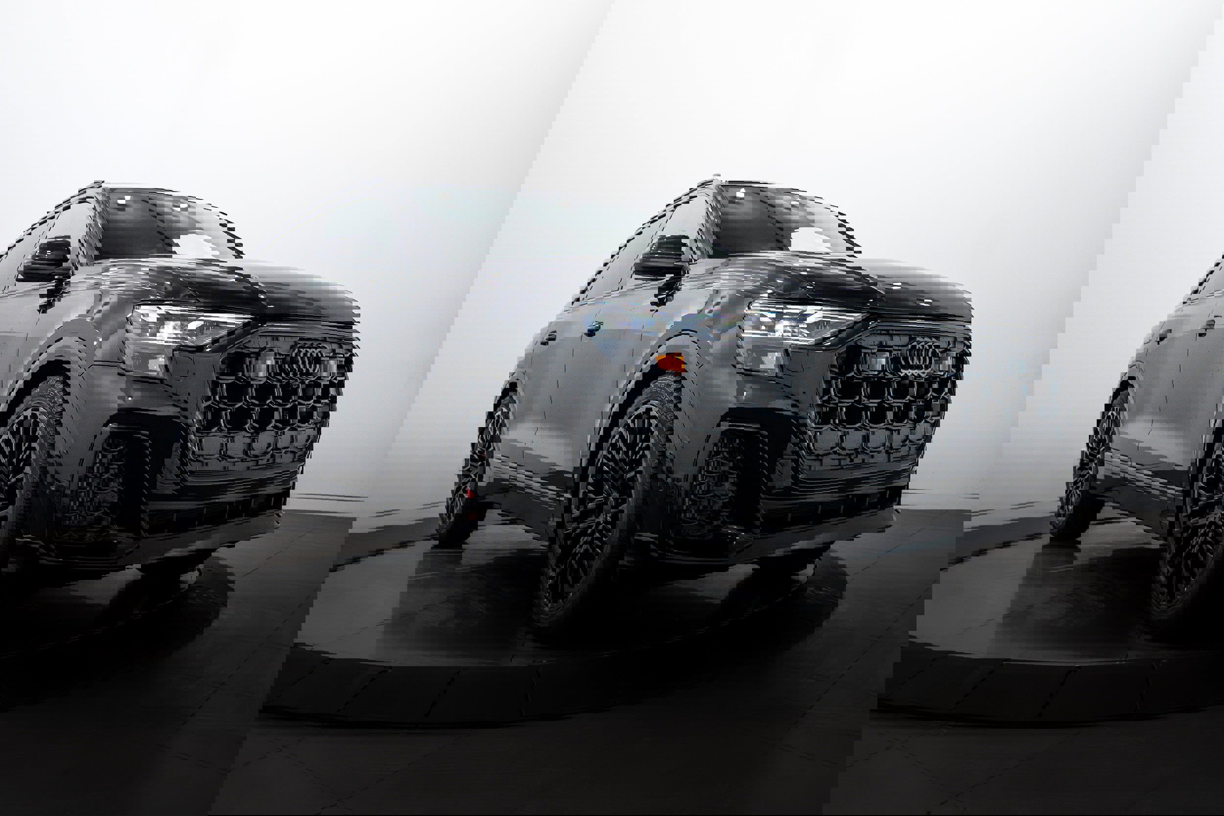 New 2026 Audi SQ8 Premium Plus