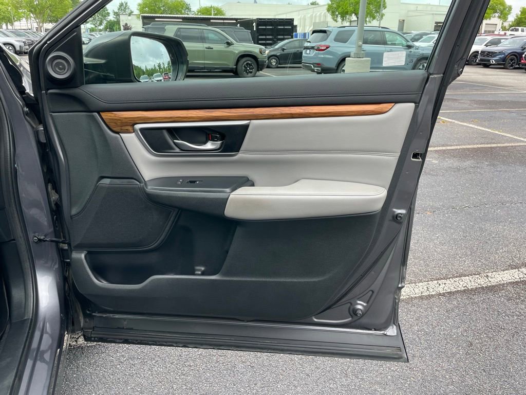 Certified 2017 Honda CR-V Touring image 30