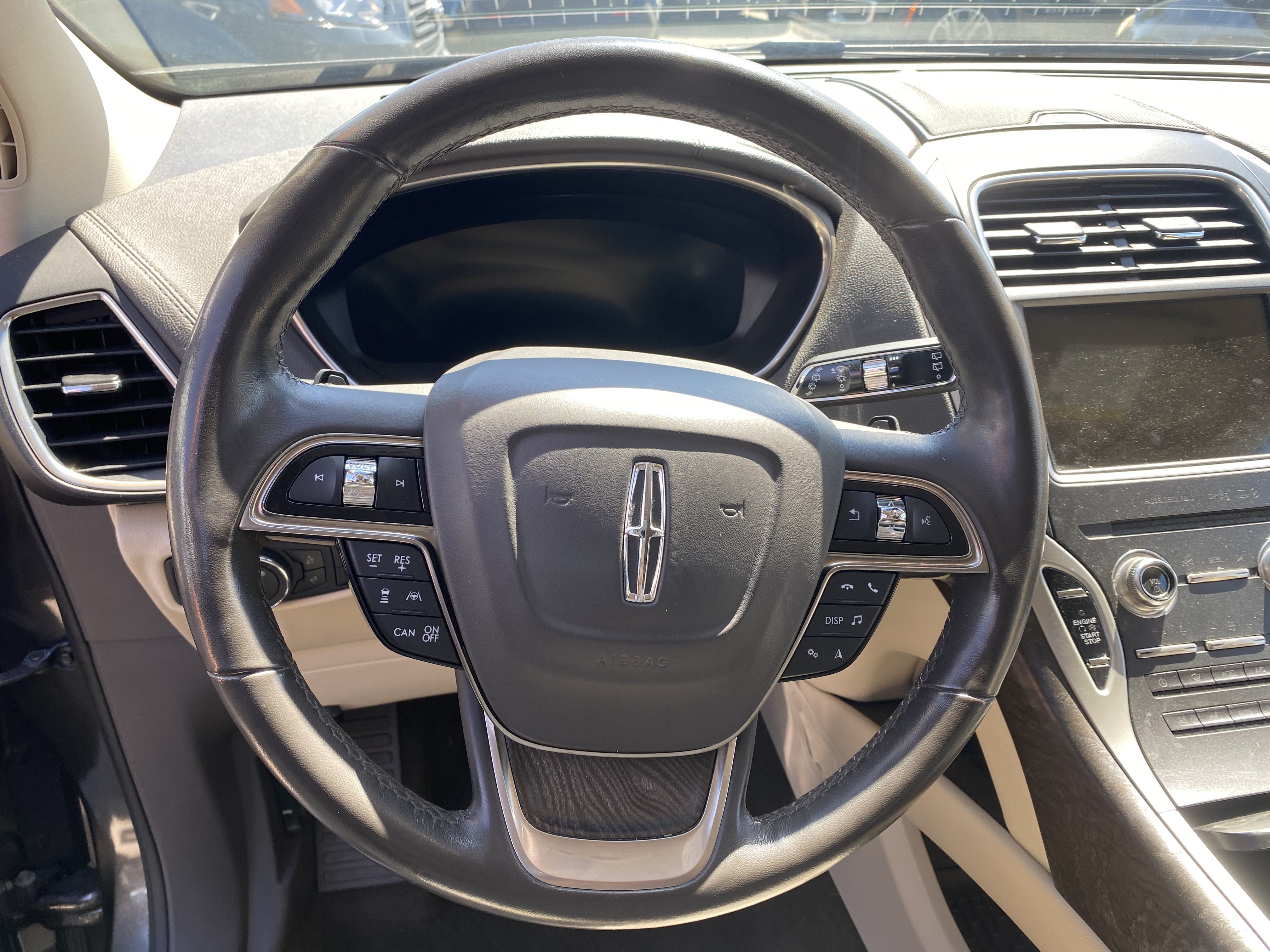 Used 2019 Lincoln Nautilus Reserve FWD image 23