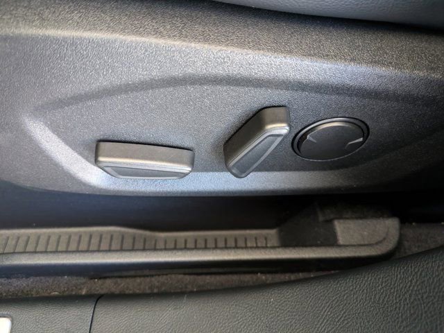 Certified 2024 Ford Edge ST-Line image 20