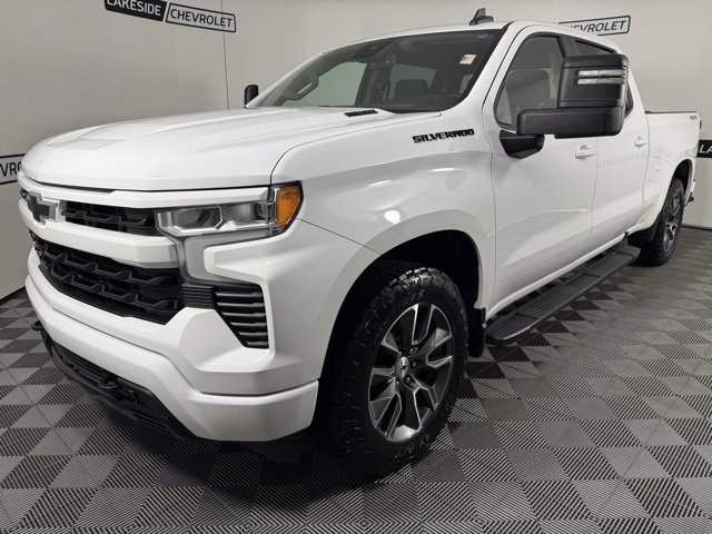 Used 2022 Chevrolet Silverado 1500 RST w/ Max Trailering Package image 2