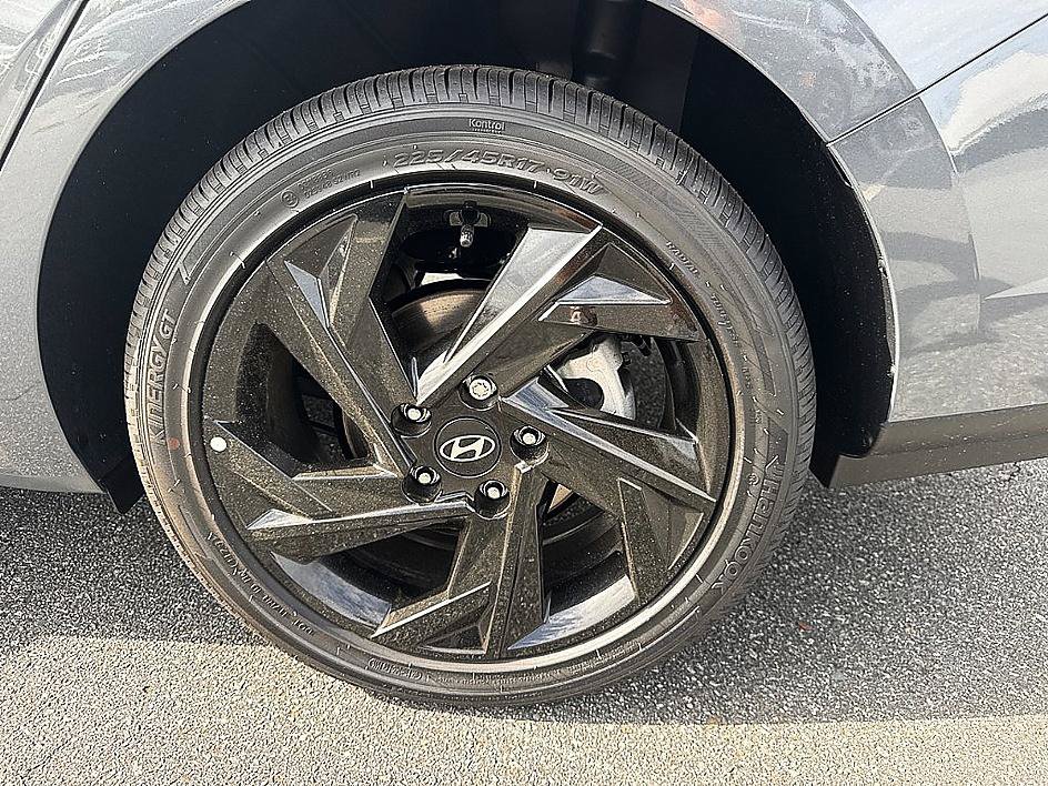 New 2026 Hyundai Elantra Sport FWD image 5