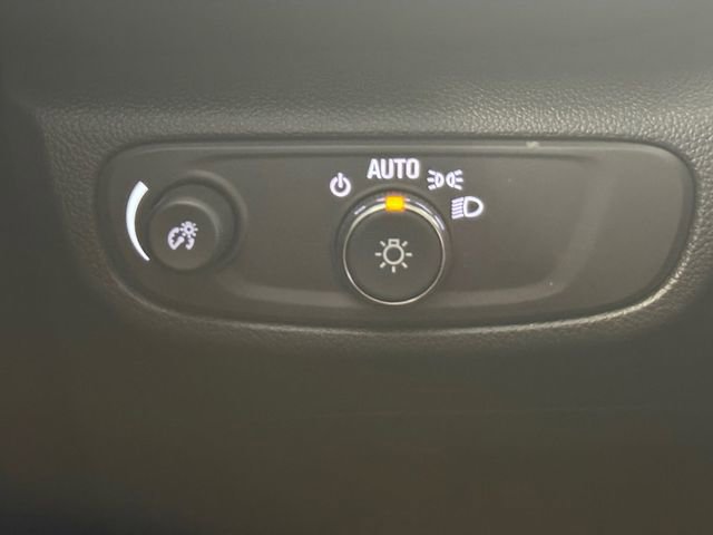 Used 2022 Chevrolet TrailBlazer LS image 12