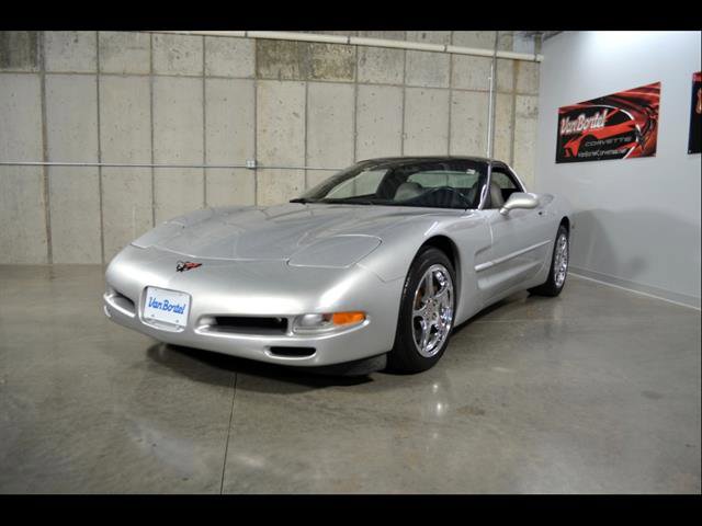 Used 1997 Chevrolet Corvette Coupe w/ Memory Pkg image 4