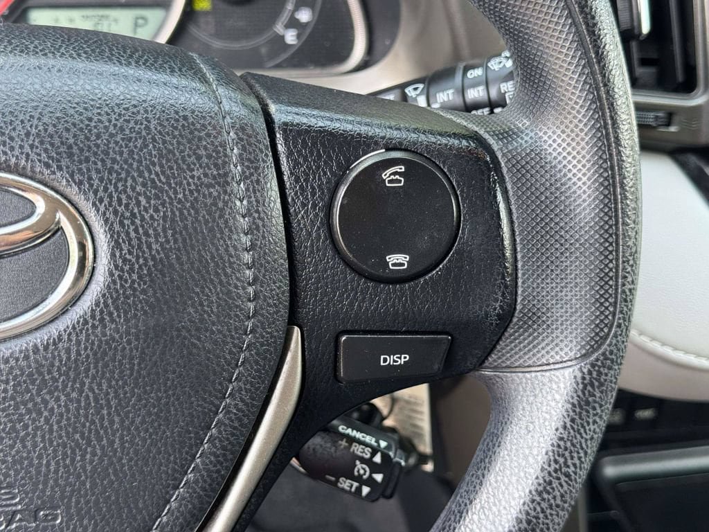 Used 2013 Toyota RAV4 XLE AWD/4WD image 13
