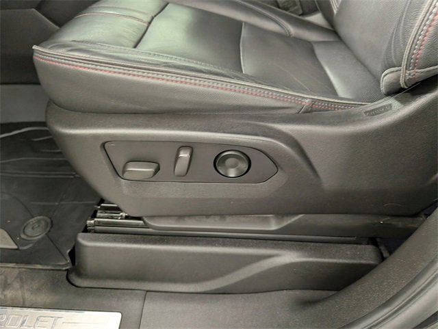 Used 2021 Chevrolet Tahoe RST w/ Luxury Package image 12