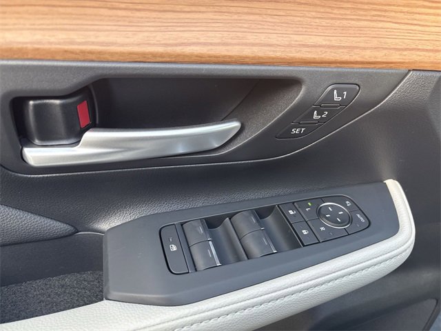 New 2026 Toyota Grand Highlander FWD image 16